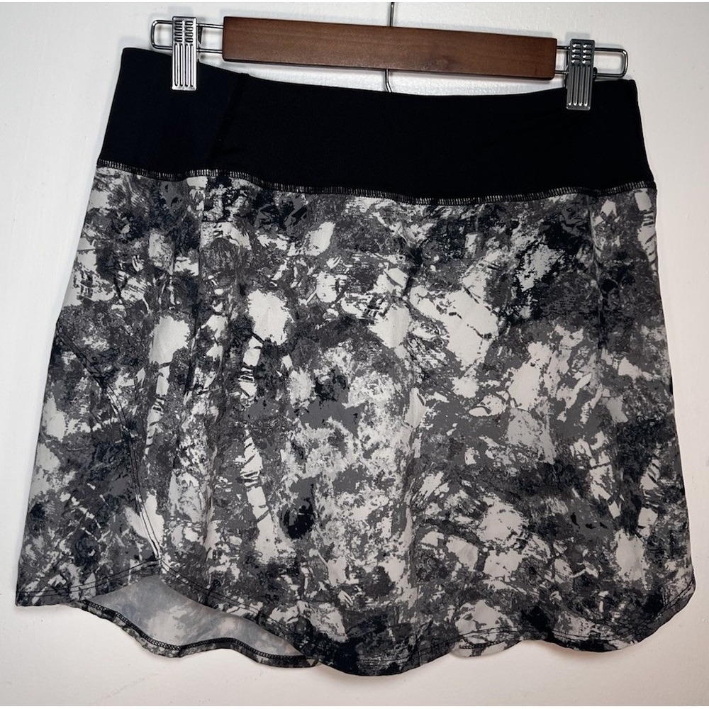 Zelos Skort Black Grey Abstract Size M Tennis Prep Pickleball Stretch Grunge